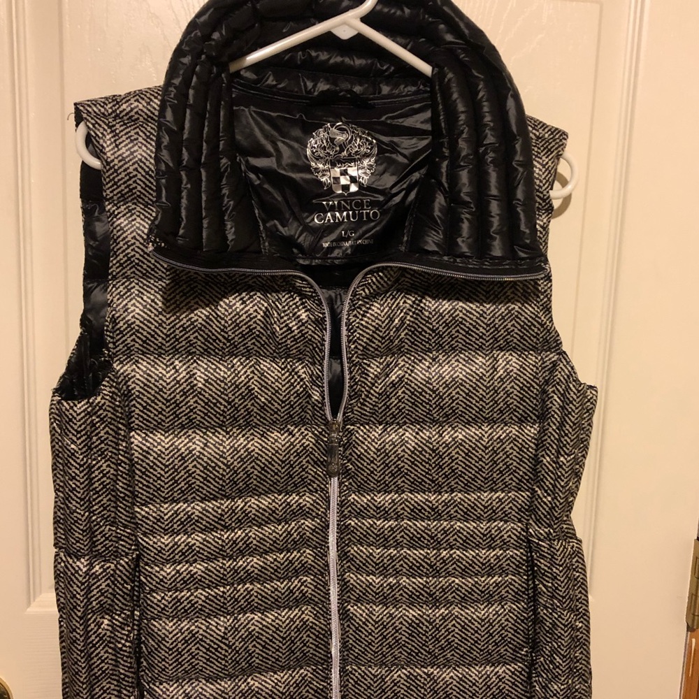 Vince Camuto Vest - size large